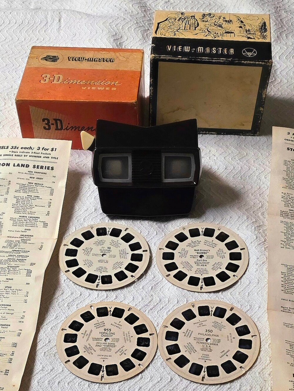 Vintage View-Master Model E 3D Viewer in Original Box 1955. With 4 Reels.